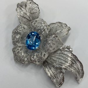 K18WG トルマリン ブローチ ホワイトゴールド